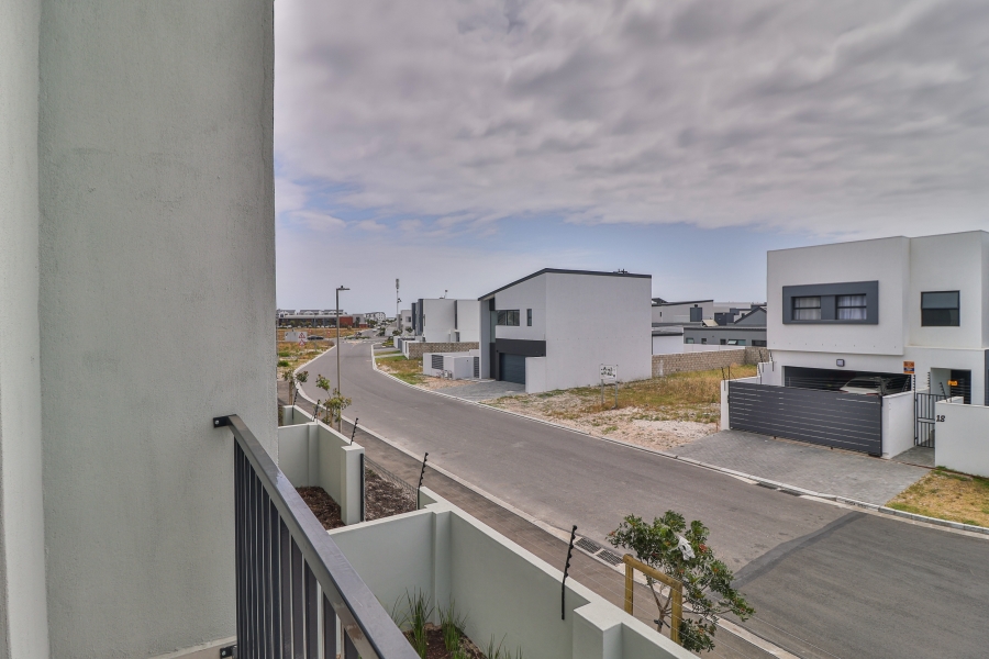 3 Bedroom Property for Sale in Sandown Western Cape